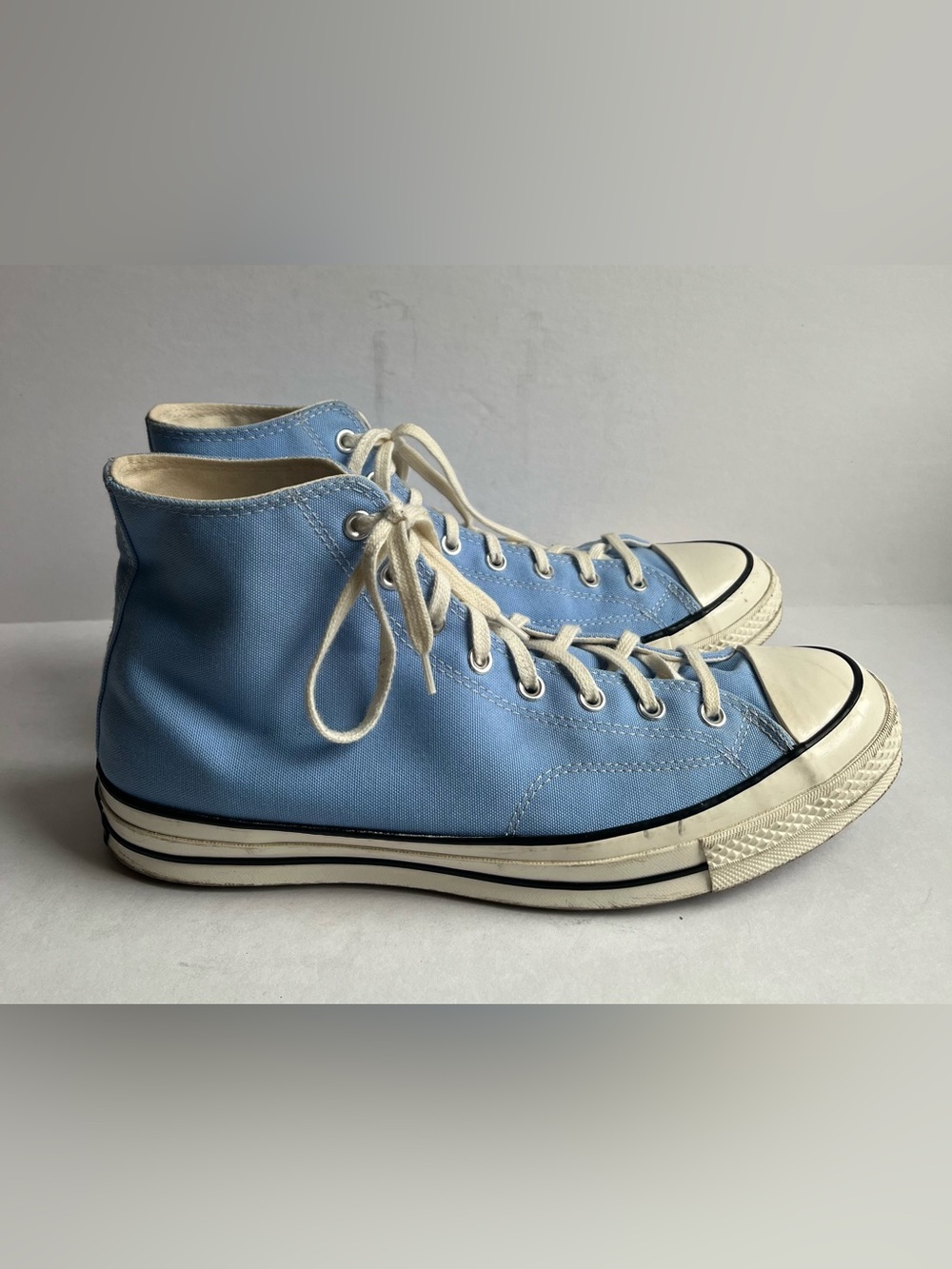 Converse Sneakers Size 13